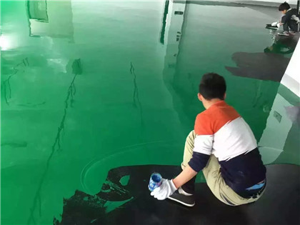 浑南下面给你一份环氧地坪漆施工的完整流程